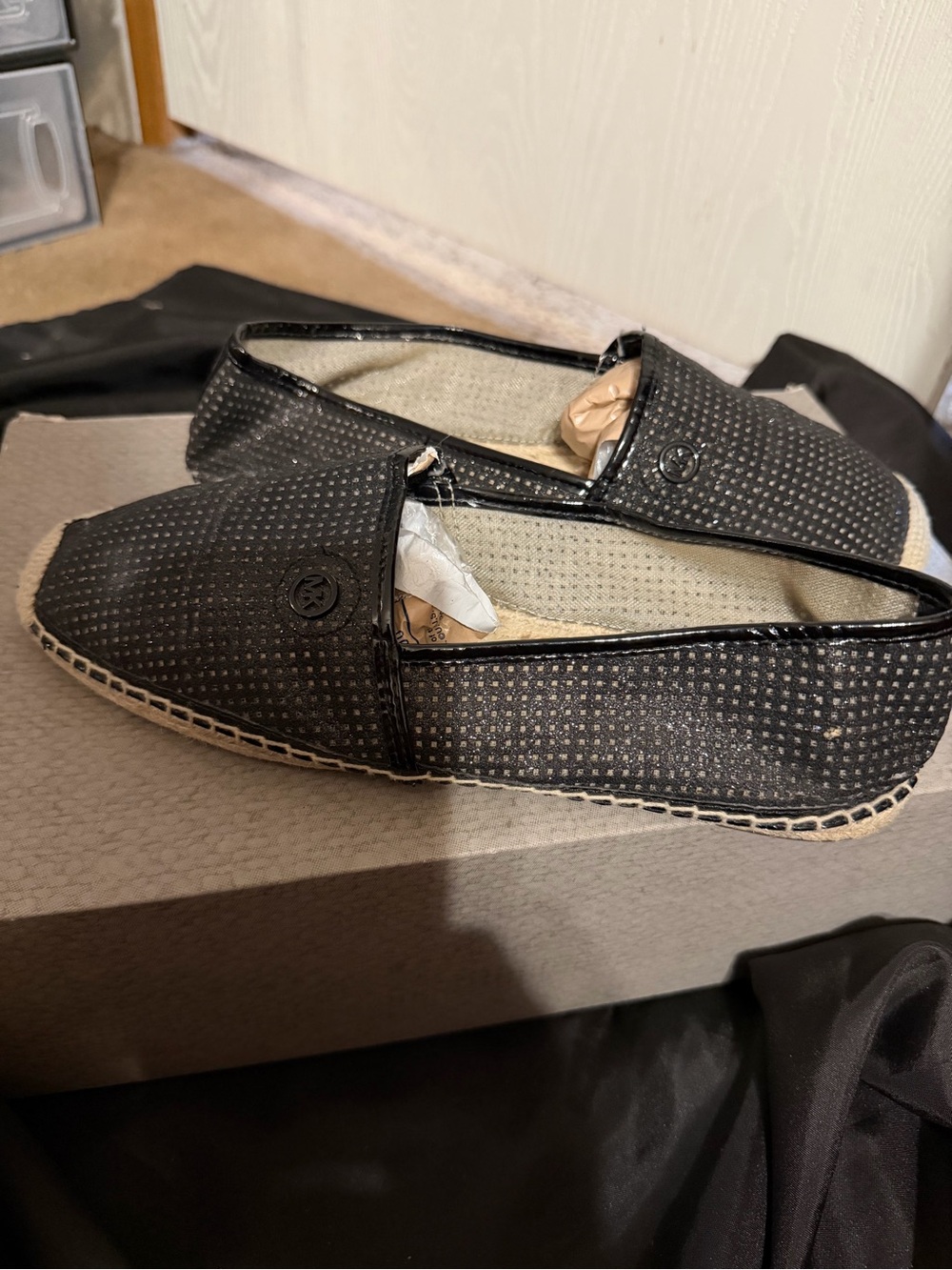 Michael Kors Kendrick Black Glitter Mesh Espadrille Flats - Size 10 women’s